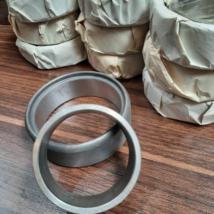 کنس دکل داخلی و بیرونی لیفتراک سهند ۴ تن